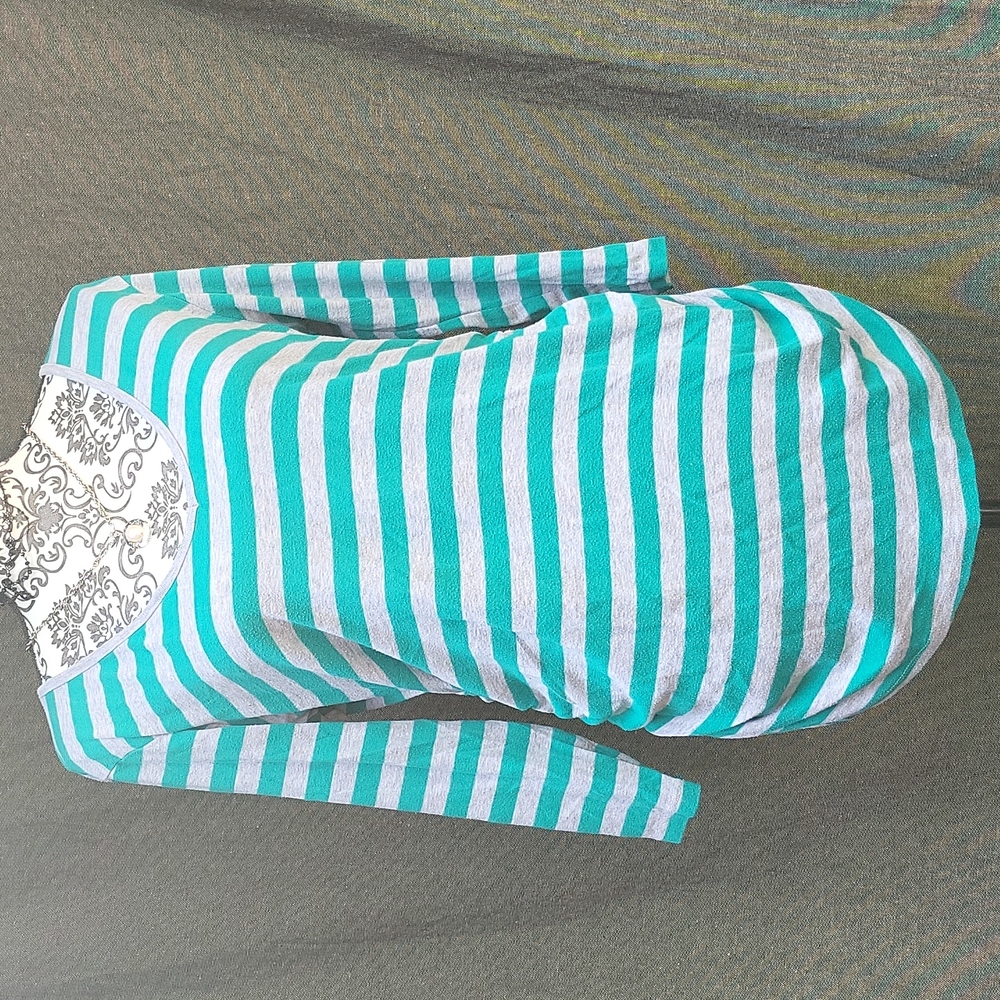 ❤️5for25 motherhood maternity top